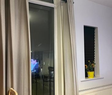 Room in a Shared Flat, Neasden Lane, NW10 - Photo 2