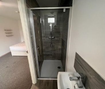 Studio to rent - Photo 6