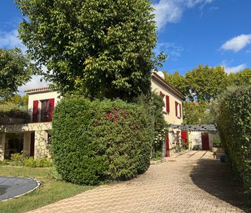 LUYNES CENTRE VILLAGE MAISON 200M² PISCINE PROX IBS - Photo 4