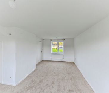 Maltby Close, Peterborough, Wittering - Photo 2