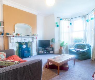 5 bedroom terraced house to rent - Photo 2