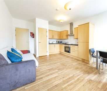 Student Properties to Let - Photo 3