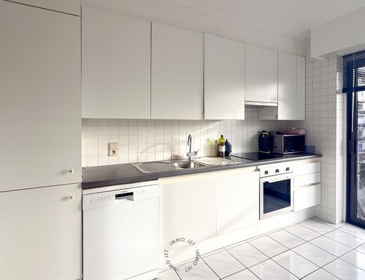 Energiezuinig appartement gelegen in centrum van Beveren met 2 slaapkamers en garage. - Photo 1