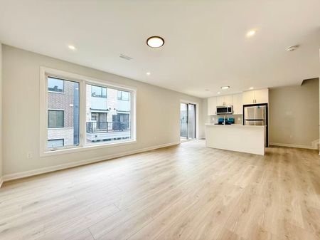 For Lease - 701 Glenroy Gilbert Drive Unit# # 19, Barrhaven, Ontario - Photo 2