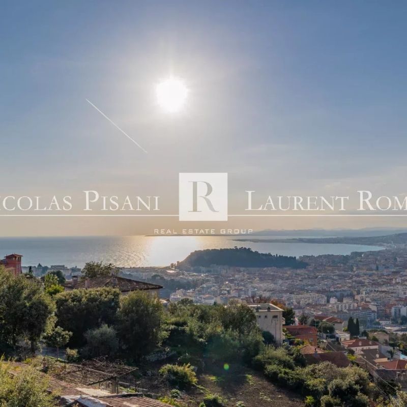 RARE À LA LOCATION – APPARTEMENT D'EXCEPTION 5 PIÈCES – 4 CHAMBRES – VUE MER PANORAMIQUE – TERRASSE – 2 GARAGES - Photo 1