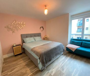 2 bedroom flat to rent - Photo 5
