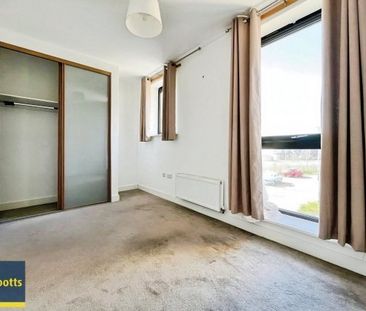 Ellis Road, Trumpington - Photo 1