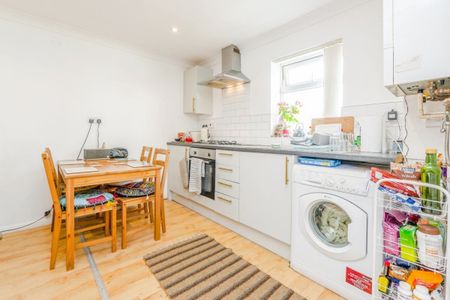 Railway Street, CARDIFF - Photo 3