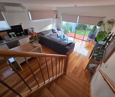 Oakleigh East - Photo 1