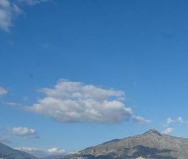 2 bedroom luxury Apartment for rent in Nueva Andalucia, Andalusia - Photo 2