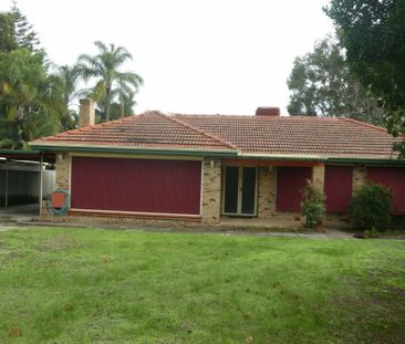 Neatly Presented - Photo 5