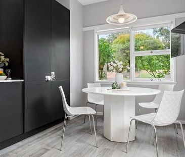 Allambie Heights, 31 Canea Crescent - Photo 6