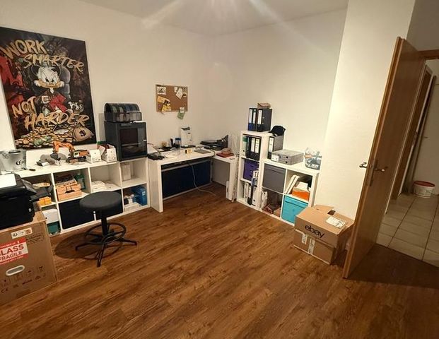 Helle 3-Zimmer-Wohnung mit 2 Balkonen & offener Wohnküche - Photo 1