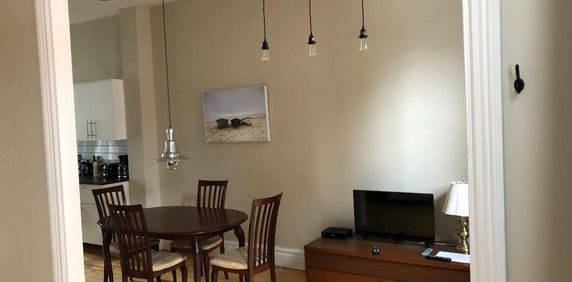 Logement 2 chambres, 1 salle de bain - Photo 2