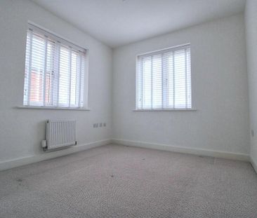 3 bedroom detached house to rent - Photo 4