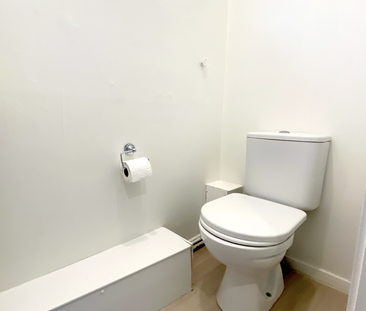 10 Metchley Drive - Photo 1 | Rentumo