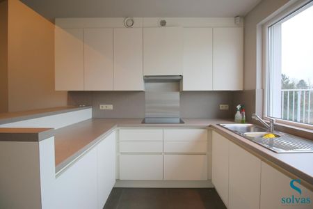 Appartement met 2 garageboxen - Photo 5