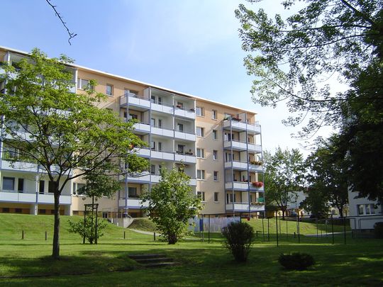 2-Raum-Erdgeschosswohnung mit Balkon - Foto 1