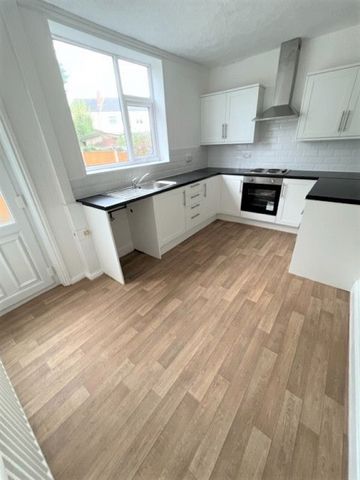 Moor Road, Orrell, , UK - Photo 5