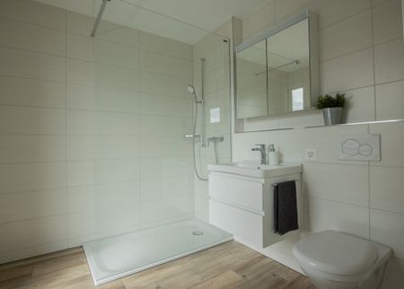 2.5 Zimmer, 64 m², 3. Stock - Photo 2