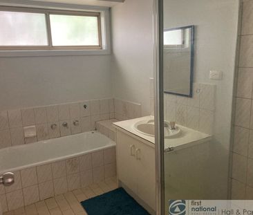 Neat & Clean unit in Hallam - Photo 2