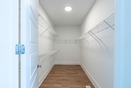 For Lease - 1288 Onyx Trail, Oakville, Ontario - Photo 5