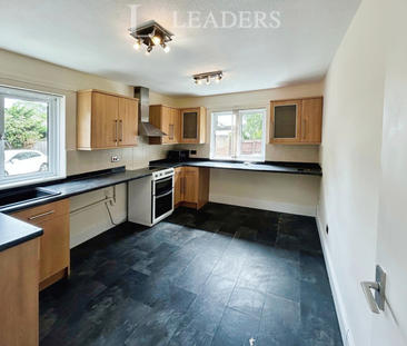 2 bedroom apartment to rent - Photo 6