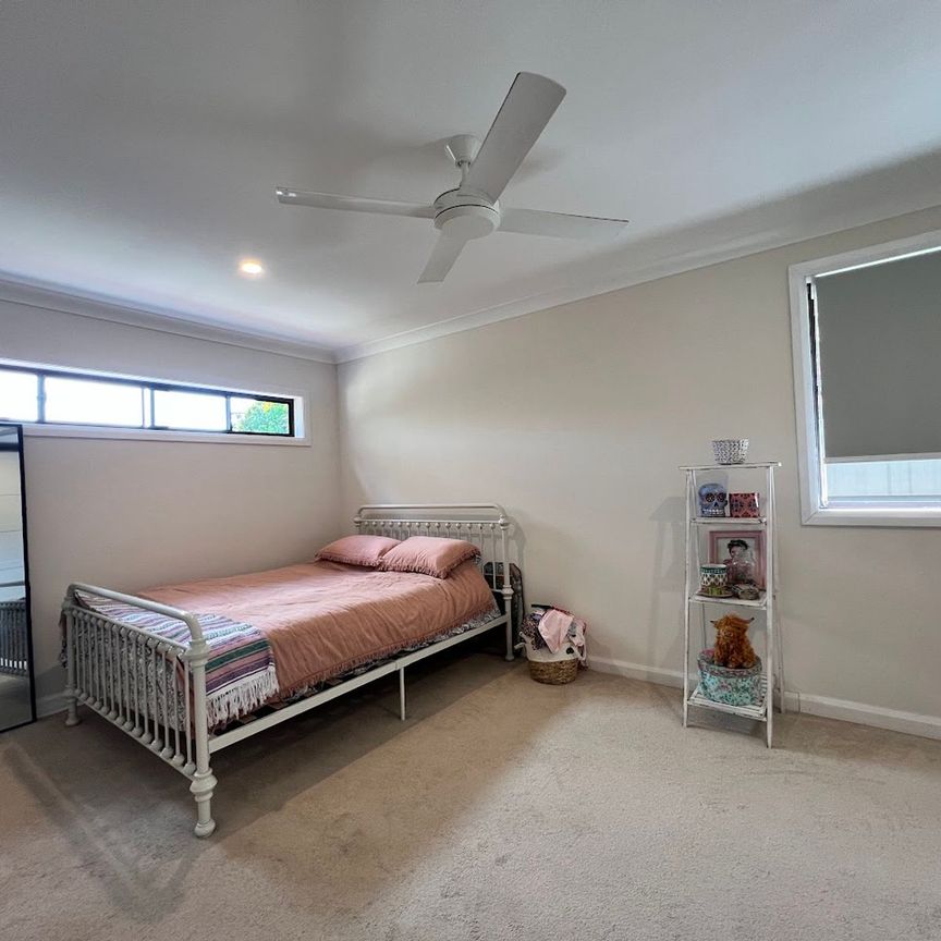 4 Water Street, 2251, Kincumber Nsw - Photo 1