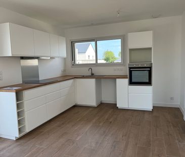 Location Maison 5 pièces 117m² MELESSE 35520 - Photo 5