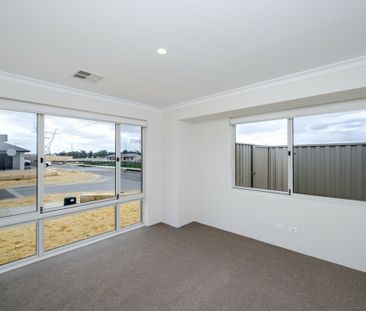 Charming Anketell Home Awaits You! - Photo 4