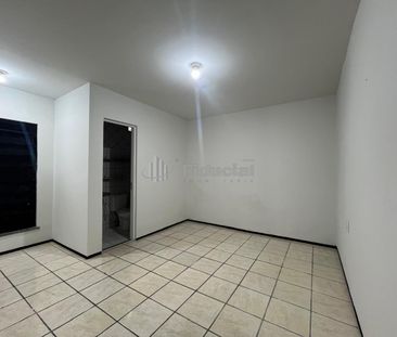J TAVORA - CASA - BARAO DE ARACATI, 2190 FUNDOS - Foto 1