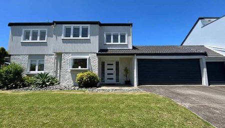 Modern, Stylish & Low-Maintenance Living - Photo 2