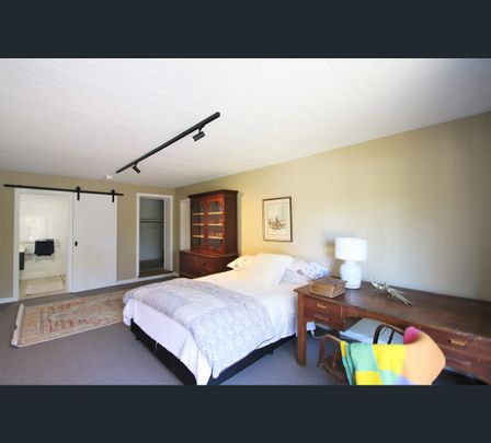 1/4 Rowan Street, Orange, NSW 2800 - Photo 1