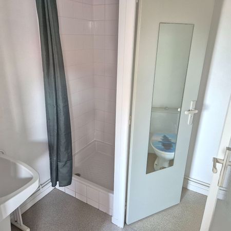 A LOUER Studio 50000 Saint-Lô proximité GROUPE FIM/IUT 1 pièce 18.29 m² - Photo 3