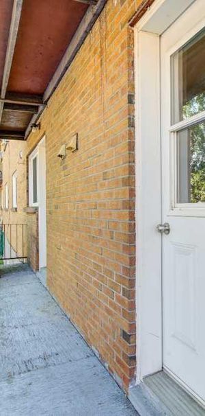 3 1/2 ou 4 1/2 rénovés, Ile-Perrot, Dispo maintenant ! 1100$ ou 1350$ - Photo 1