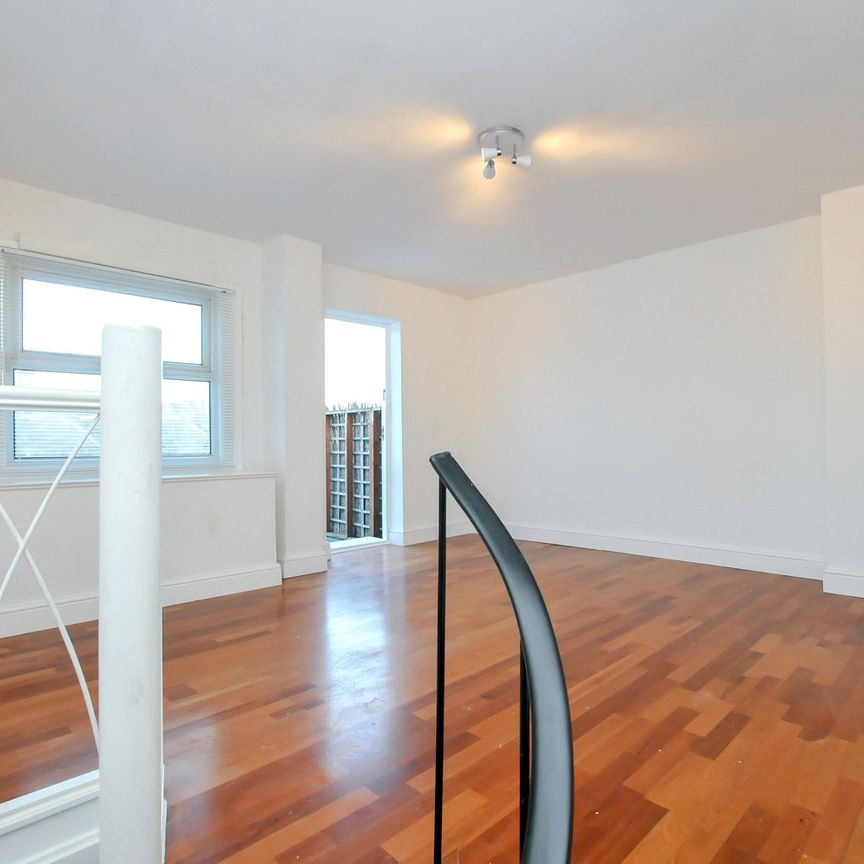 Kenworthy Road, Hackney, London, E9 5RB - Photo 1