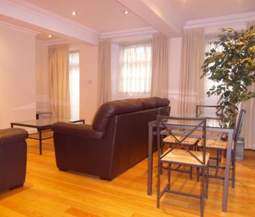 2 bedroom Flat To Let - Photo 3