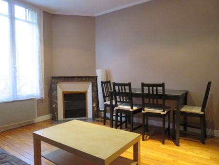 Location Appartement 2 pièces 43m² - Photo 2