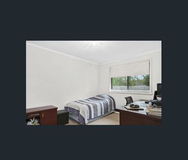 Low-Maintenance Living in a Quiet Dandenong North Pocket - Photo 3