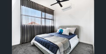 Modern 3-Bedroom Townhouse in the Heart of Brunswick - Photo 5