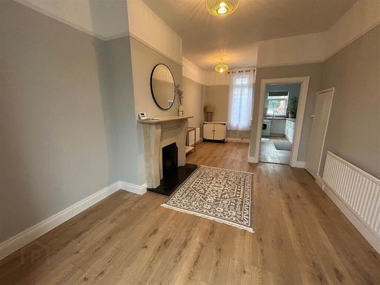 108 Downshire Road, Holywood, BT18 9LY - Photo 1