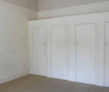 HOSPITAL HILL - 2 BEDROOMS - Photo 5