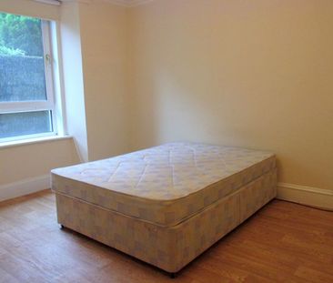 Basement Flat, 17 Summerfield Terrace, AB24 5JB, Aberdeen - Photo 1