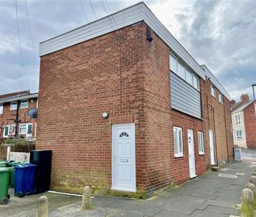 Fife Street, Deckham, Gateshead - Photo 4