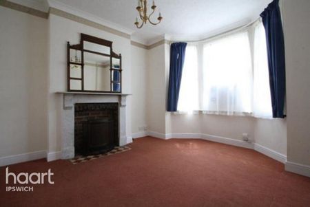 3 bedroom detached house to rent - Photo 2