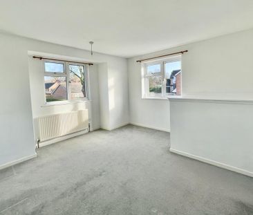 2 bedroom semi-detached house to rent - Photo 4