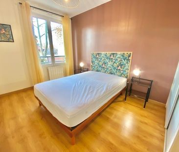 Location Appartement 3 pièces Meublé 66m² LYON 3ème - Photo 5
