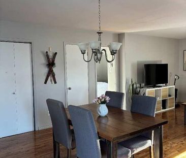 Grand 5 ½ dans un secteur paisible de Sainte-Julie - Photo 1