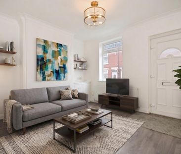 2 bedroom House To Let Total Size: 640 SQ FT - Photo 1