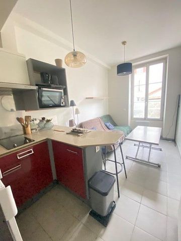 Location Appartement 2 pièces Meublé 18m² LAGNY SUR MARNE 77400 - Photo 3